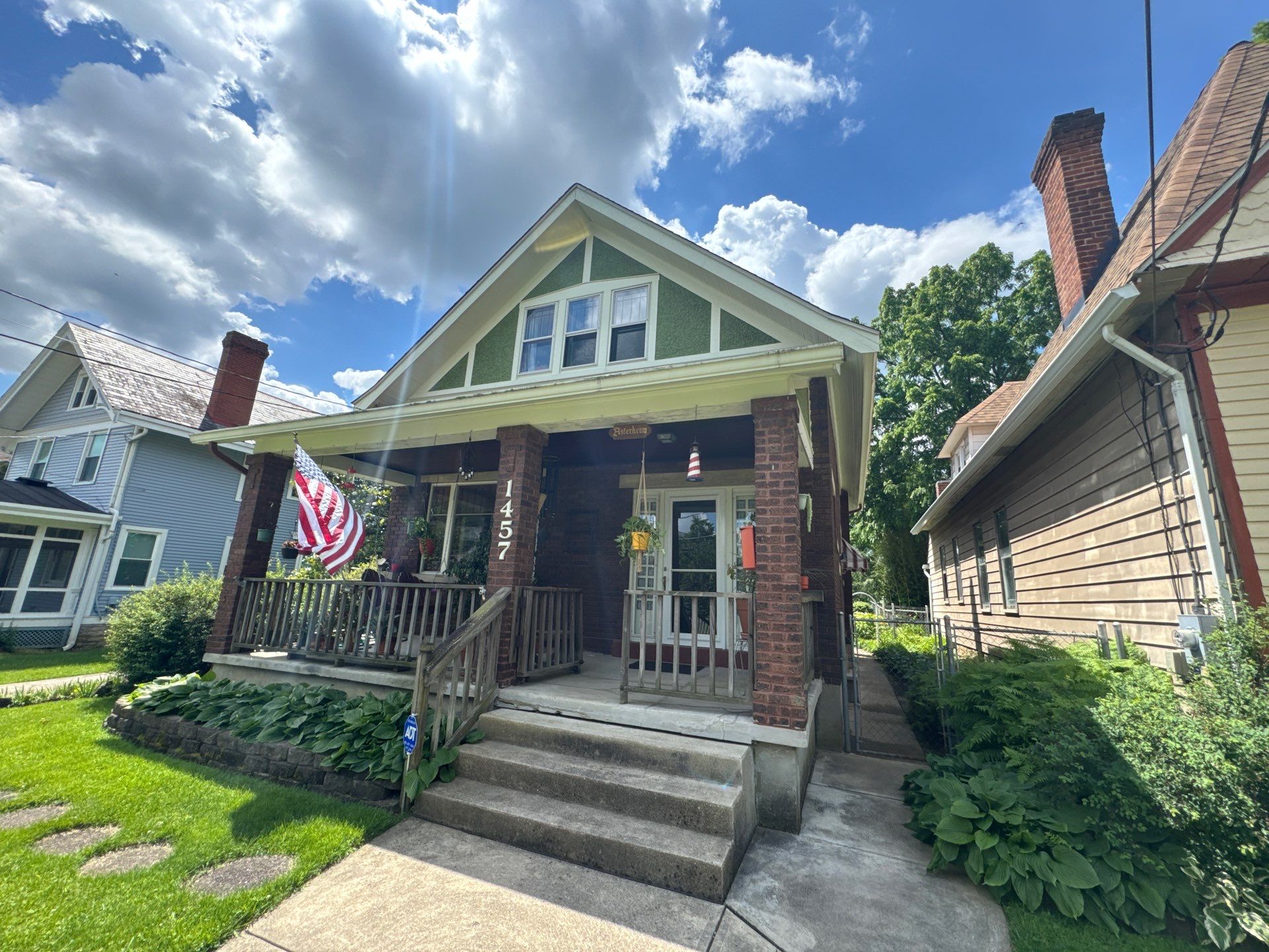 1-May 30, 2024 16-01-39-gvaU exterior house painting